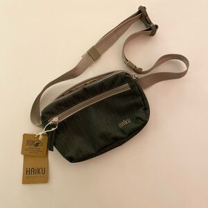 Haiku Dark Gray Belt Bag